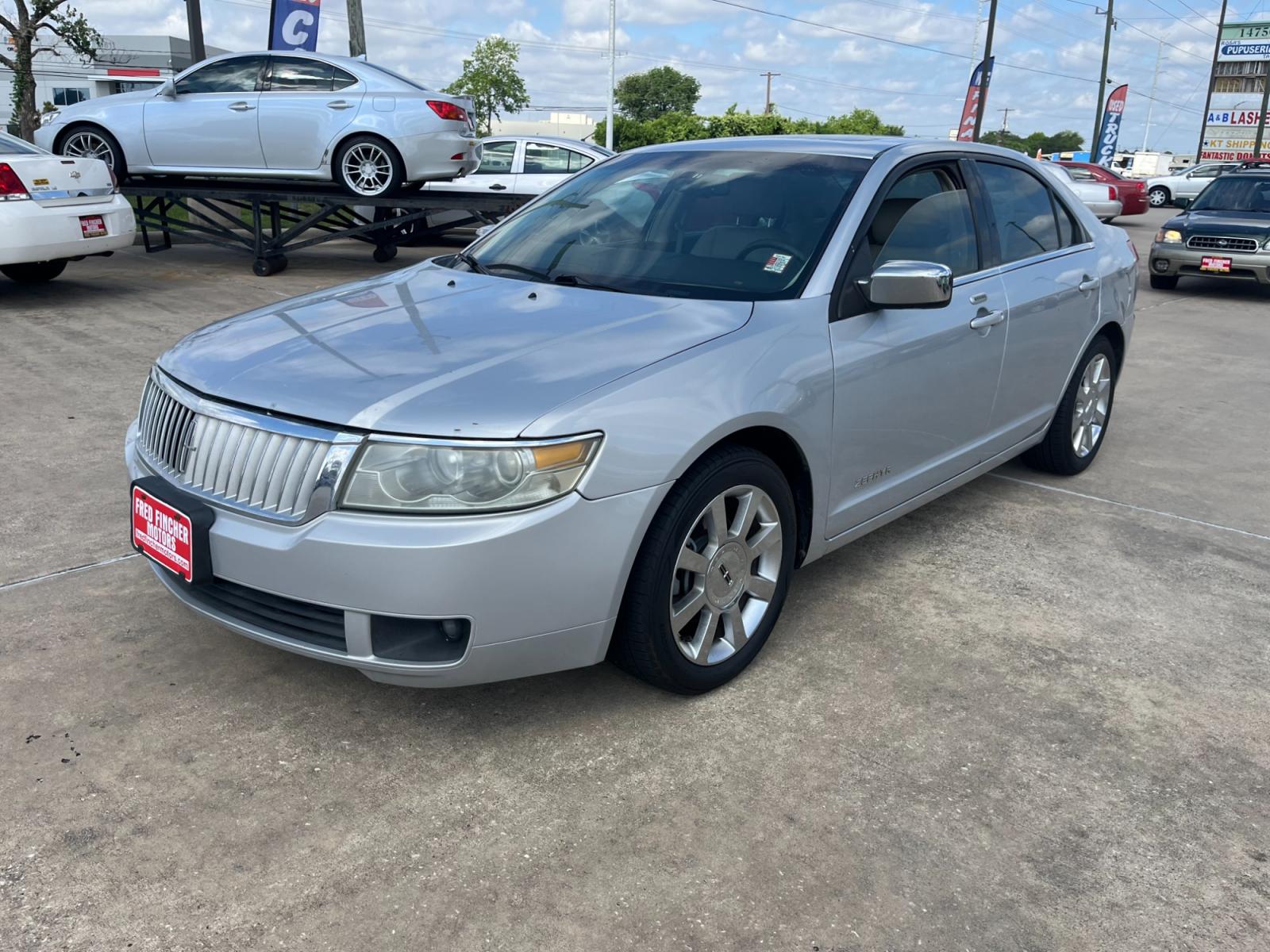 2006 SILVER /gray Lincoln Zephyr Base (3LNHM26146R) with an 3.0L V6 DOHC 24V engine, 6-Speed Automatic Overdrive transmission, located at 14700 Tomball Parkway 249, Houston, TX, 77086, (281) 444-2200, 29.928619, -95.504074 - Photo #2